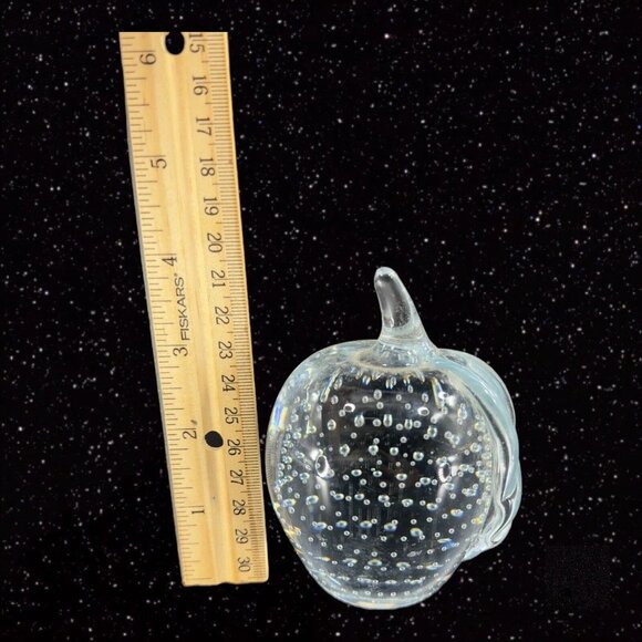 Vintage Gibson Clear Heavy Apple Fruit Figurine With Bullicante Small Bubbles - Picture 8 of 12